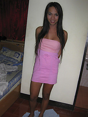 Shorttime pics with sweet face Ladyboy Paula